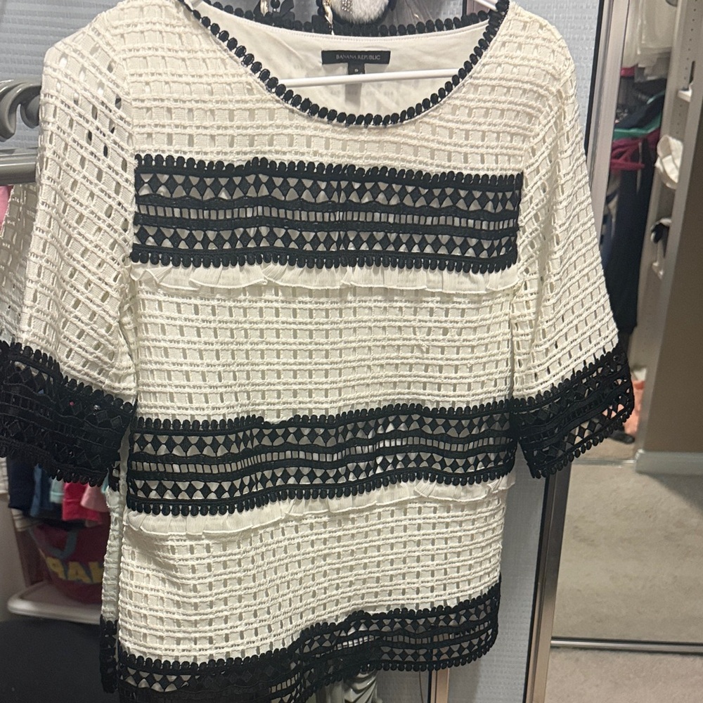 Banana Republic Black and Cream Lace Blouse